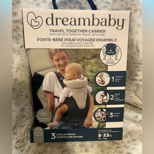 NWT Dreambaby travel carrier